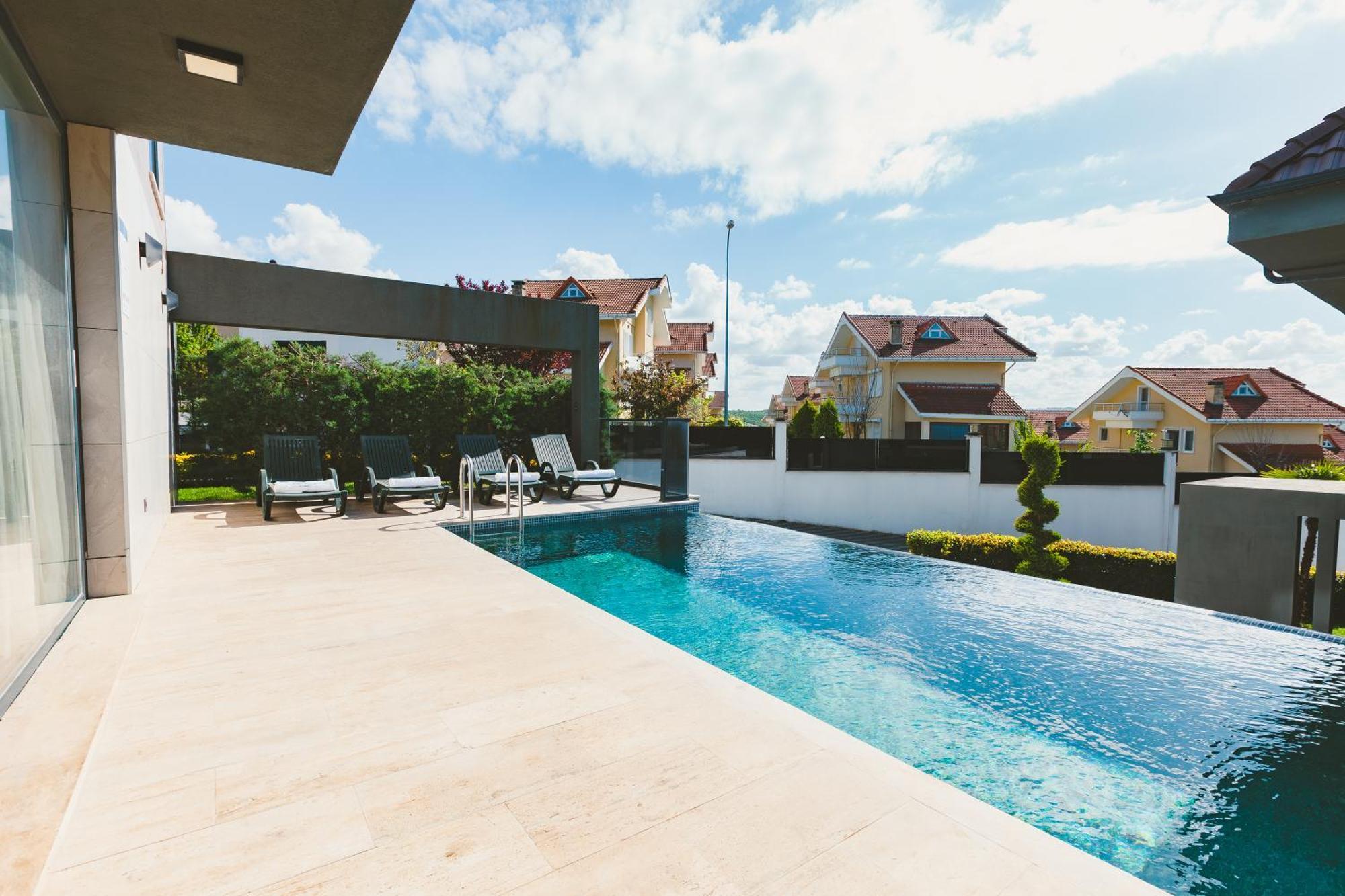 Royal Blue Istanbul - Luxury Villas Exterior photo