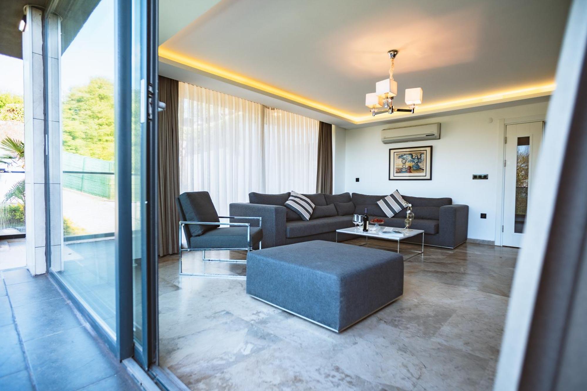 Royal Blue Istanbul - Luxury Villas Exterior photo