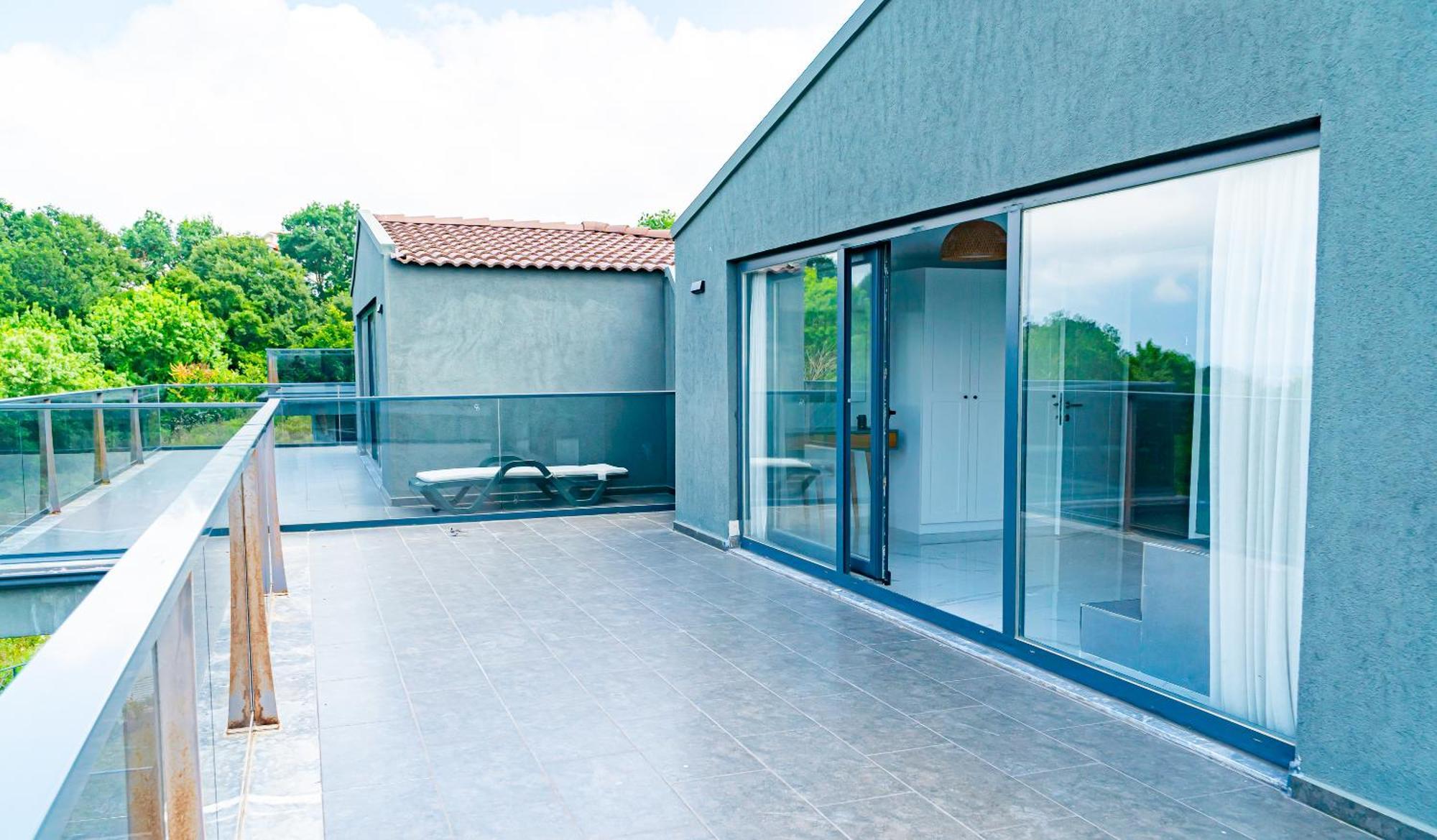 Royal Blue Istanbul - Luxury Villas Exterior photo