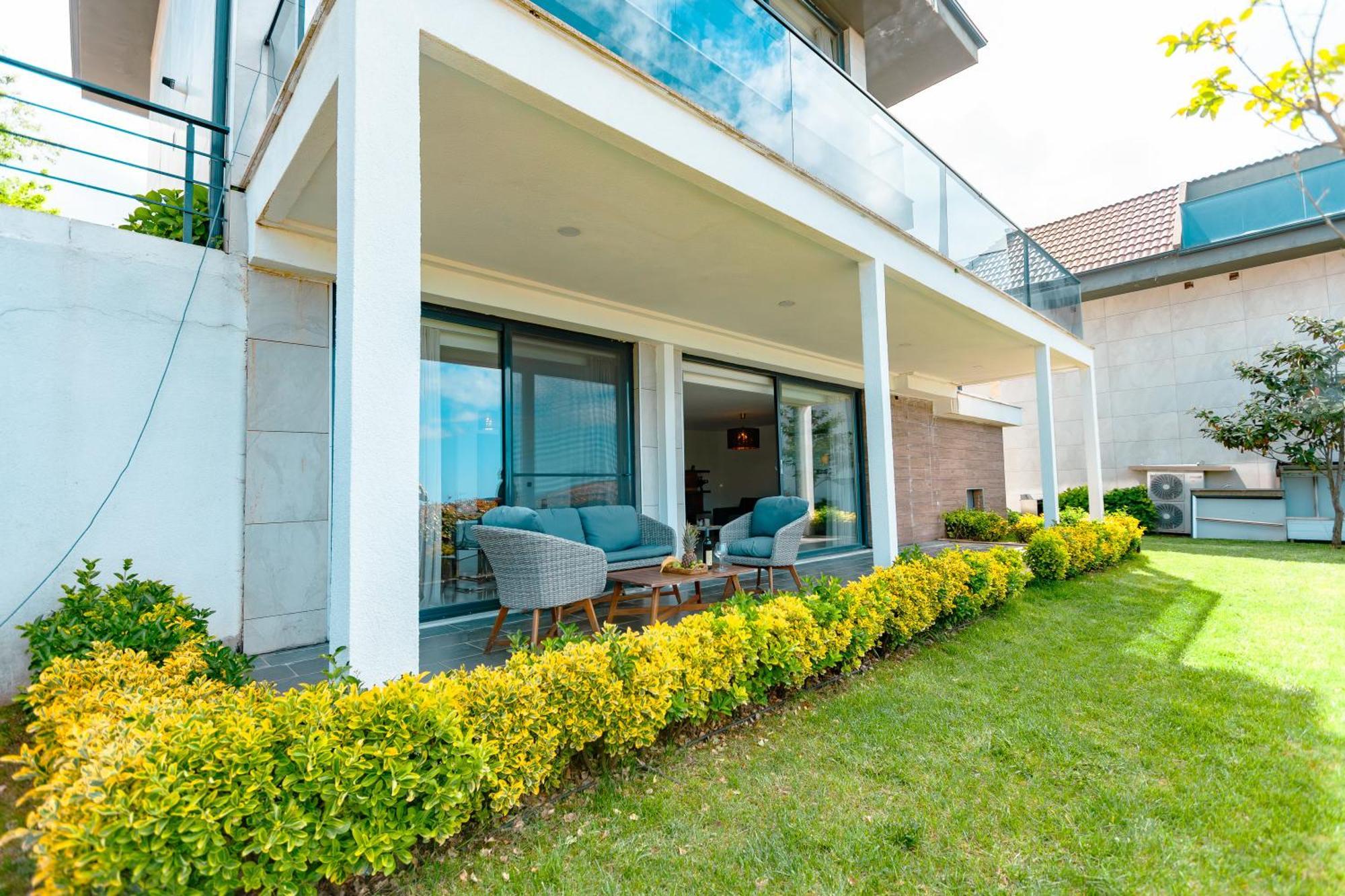 Royal Blue Istanbul - Luxury Villas Exterior photo